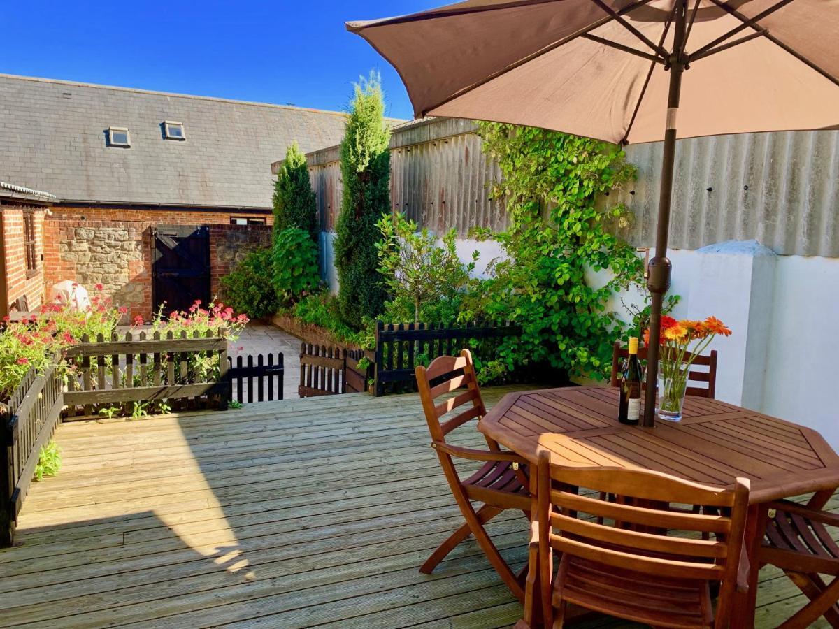 Little Upton Farm Cottages Ryde  Bagian luar foto