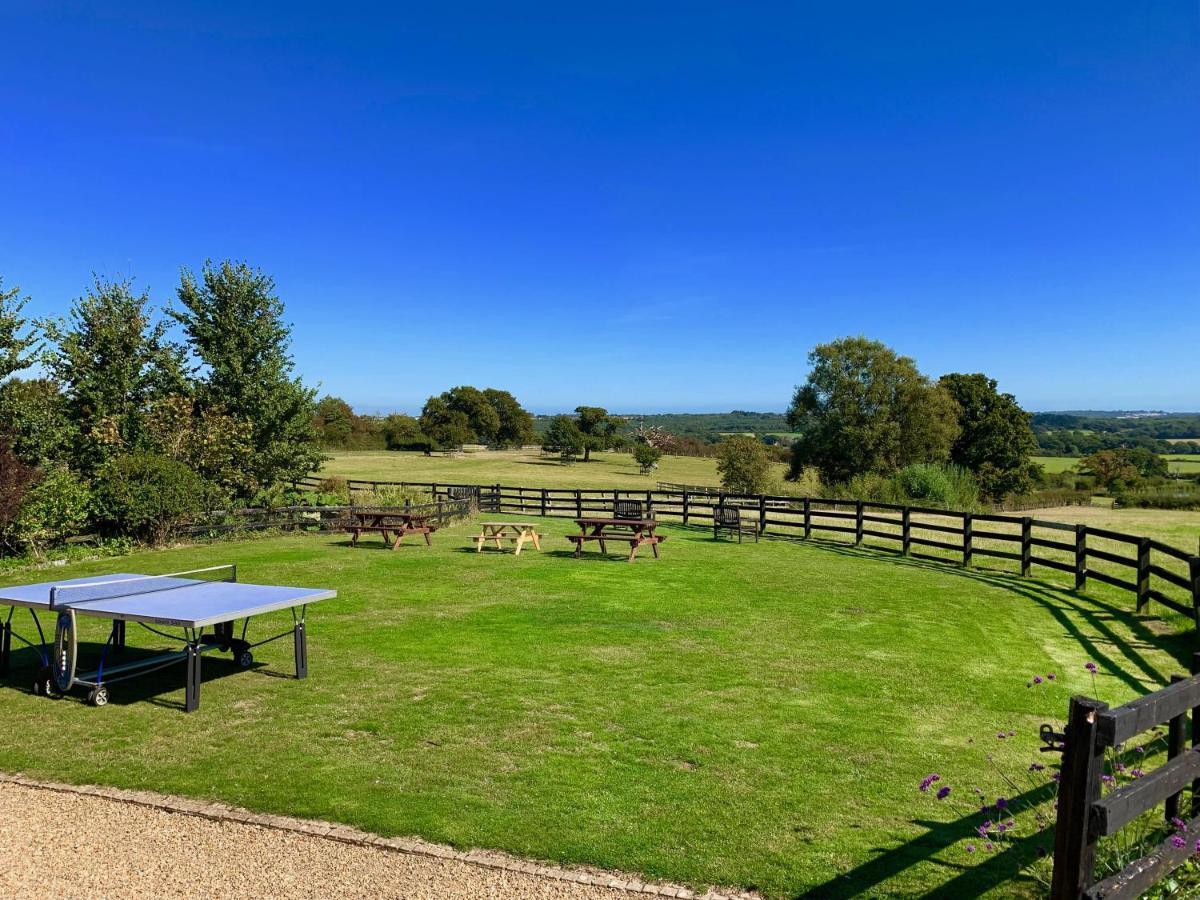 Little Upton Farm Cottages Ryde  Bagian luar foto