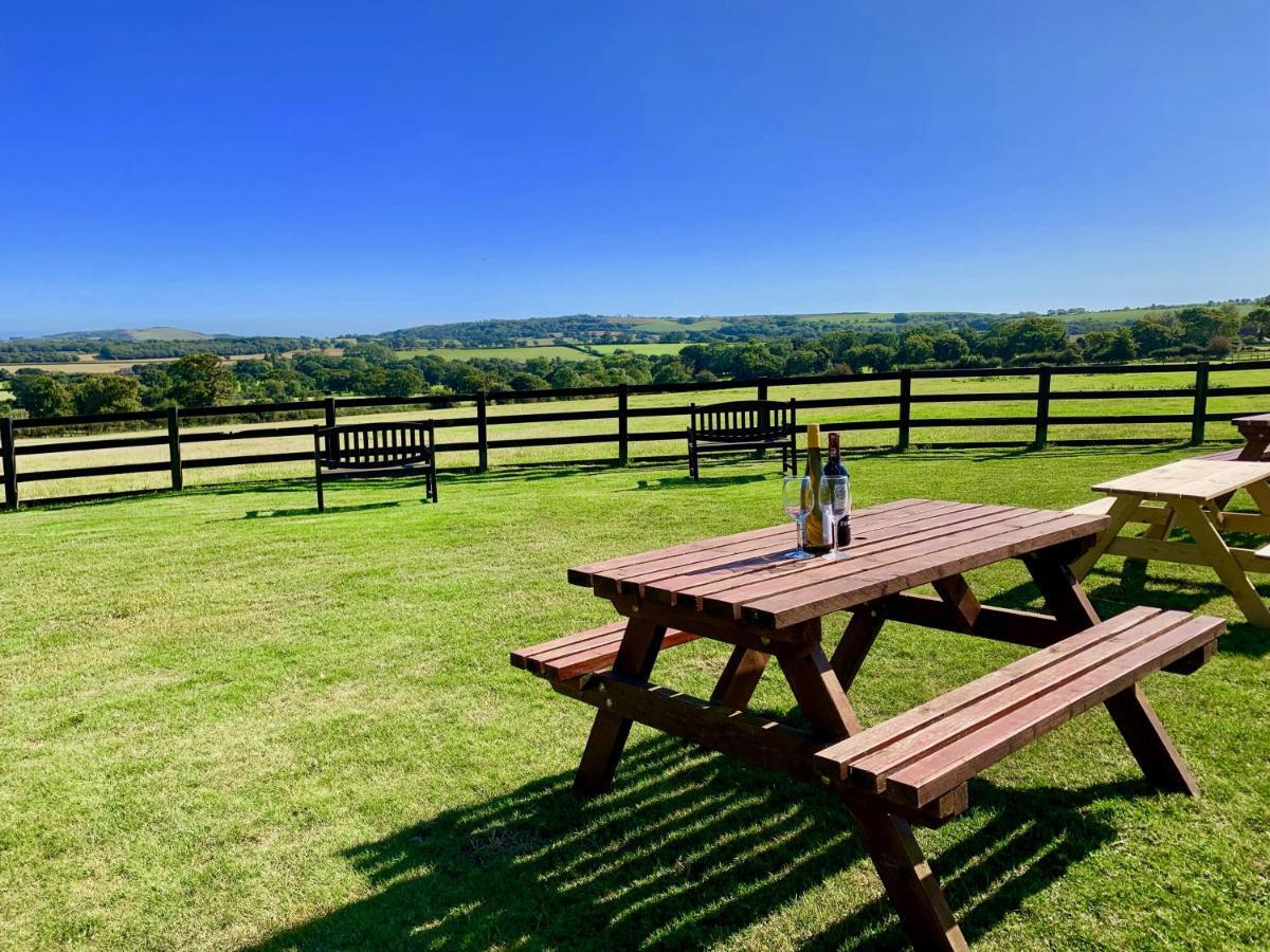 Little Upton Farm Cottages Ryde  Bagian luar foto