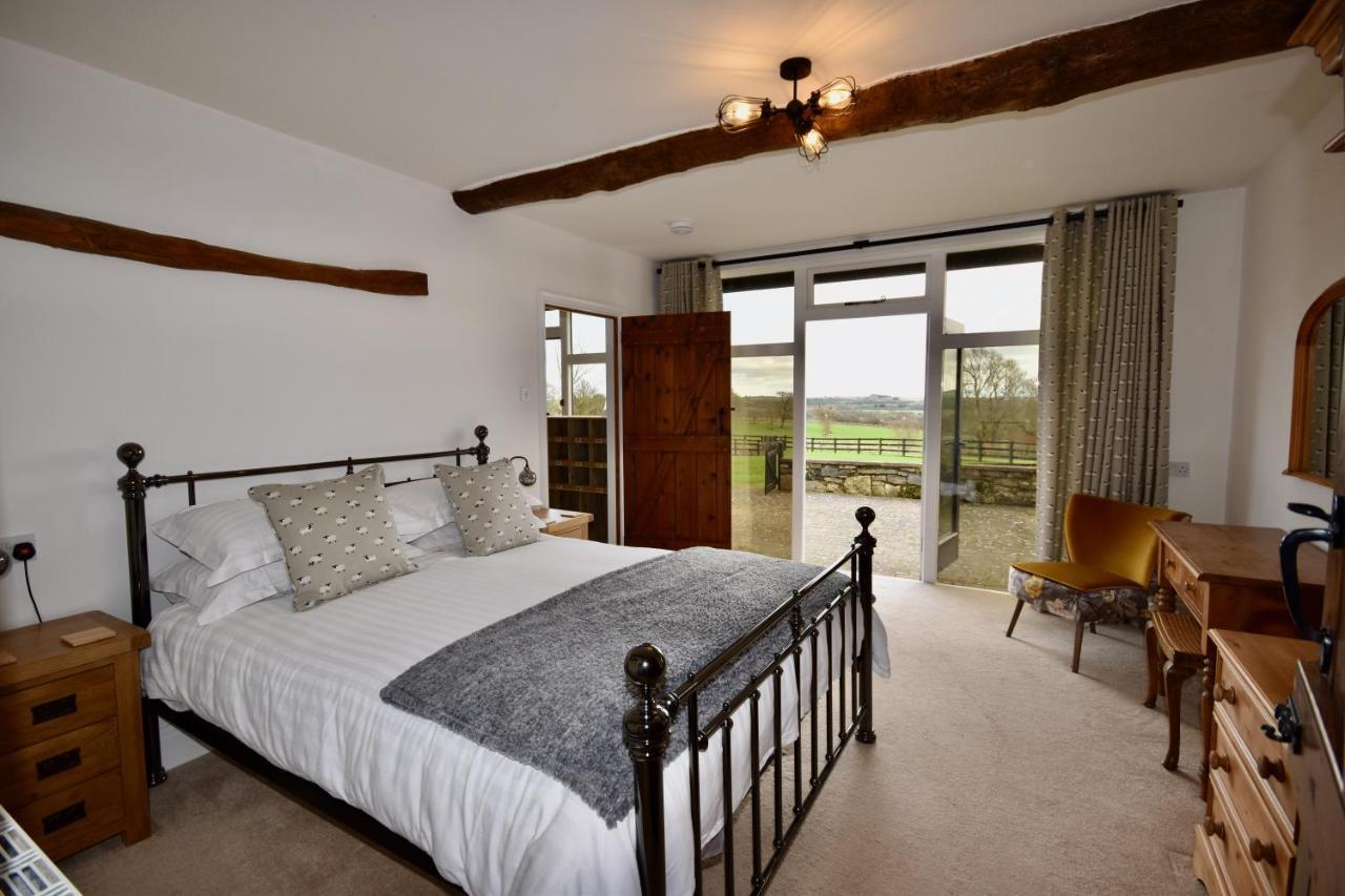 Little Upton Farm Cottages Ryde  Bagian luar foto