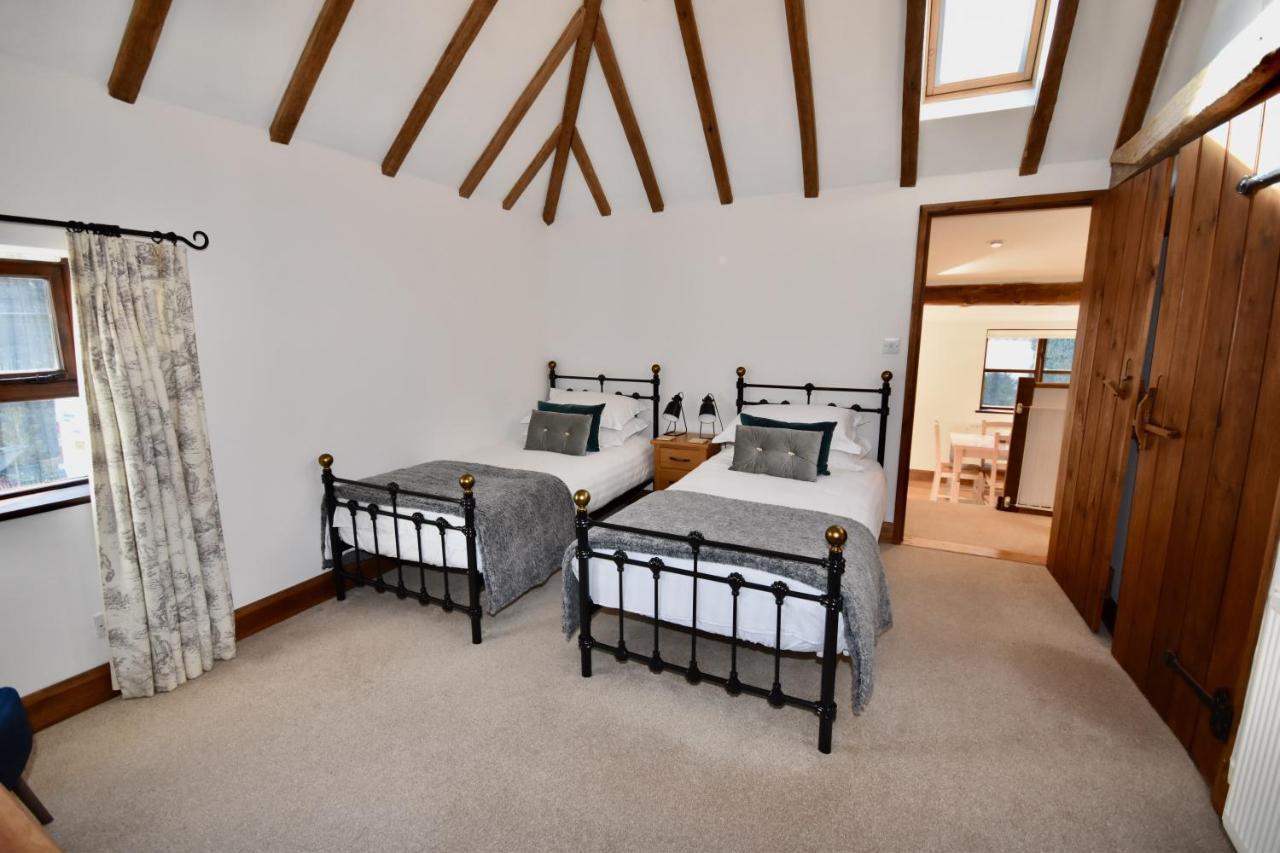 Little Upton Farm Cottages Ryde  Bagian luar foto