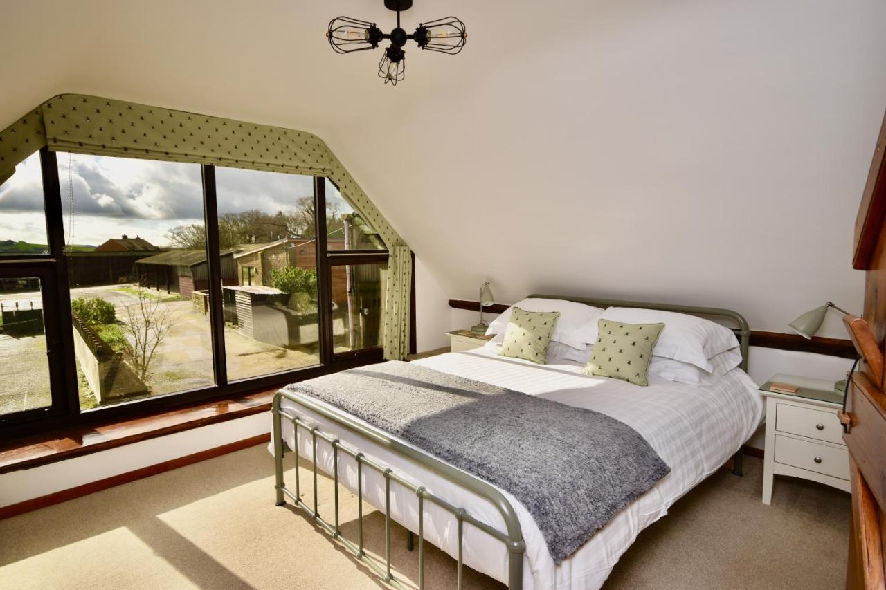 Little Upton Farm Cottages Ryde  Bagian luar foto